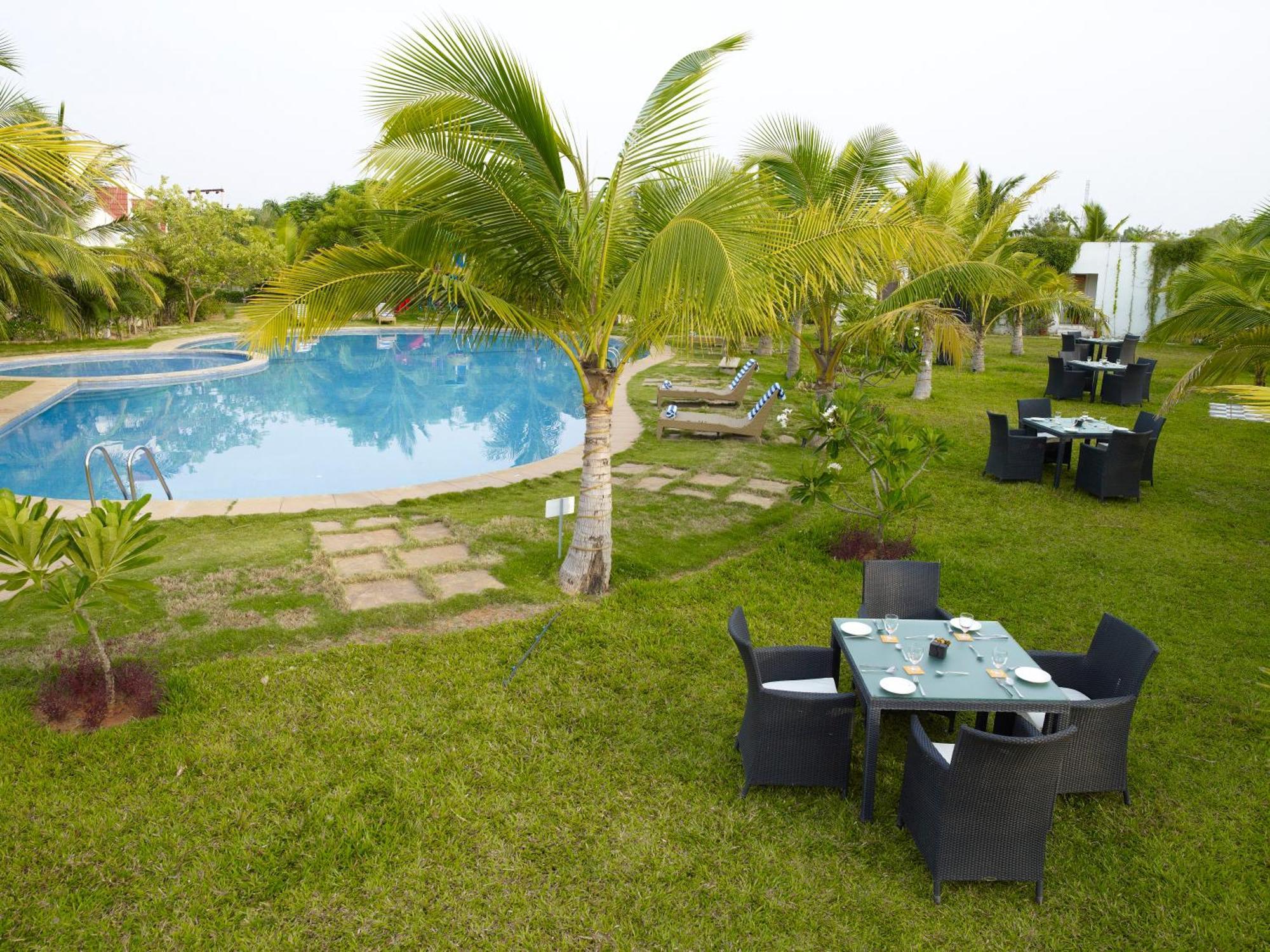 Vedic Village Sriperumbudur Formerly Known As Citrus Hotel Eksteriør billede